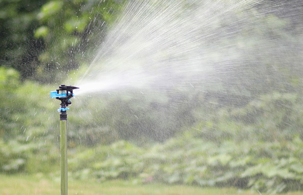 Ball driven plastic nozzle