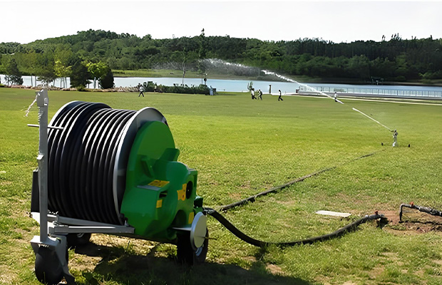 Light Reel Sprinkler